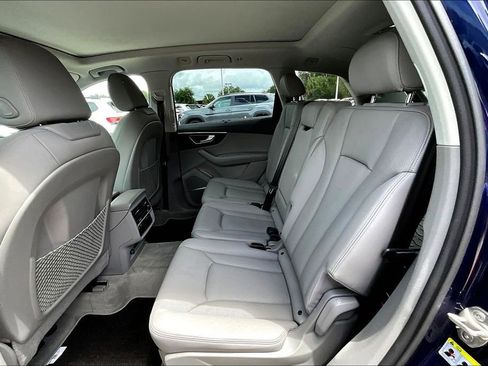 Certified 2023 Audi Q7 2.0T Premium Plus AWD/4WD image 17