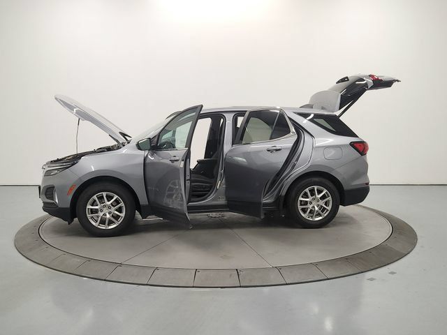Used 2024 Chevrolet Equinox LT FWD image 13
