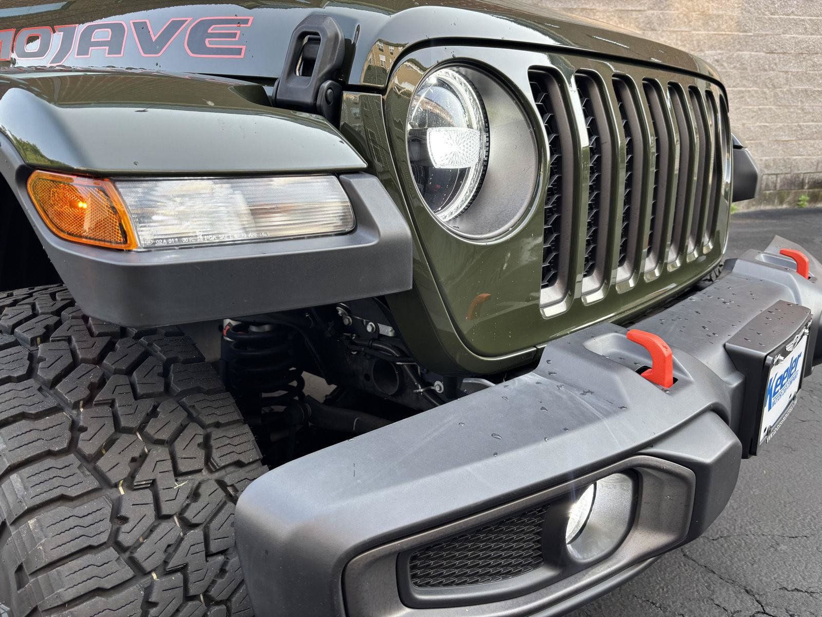Used 2023 Jeep Gladiator Mojave w/ Cold Weather Group AWD/4WD image 6