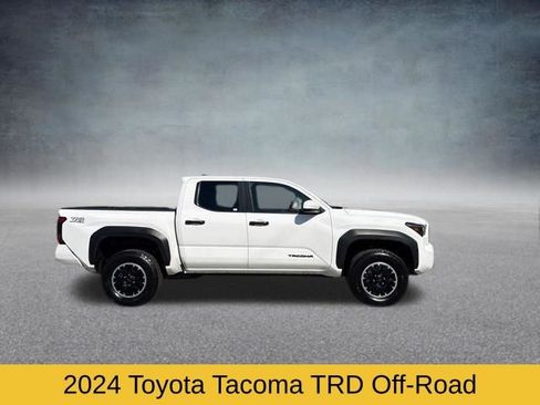 Used 2024 Toyota Tacoma TRD Off-Road AWD/4WD image 3