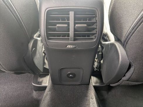 Used 2024 Ford Escape Active AWD/4WD image 17