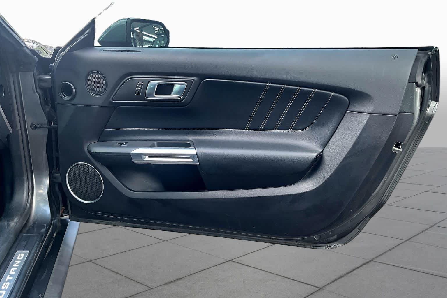 Used 2019 Ford Mustang Premium RWD image 22