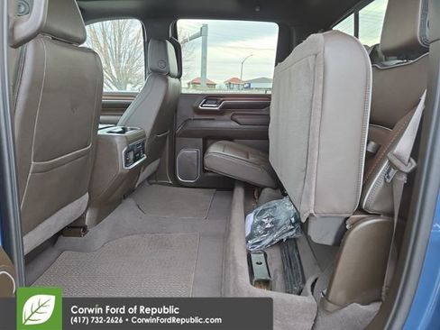 Used 2024 GMC Sierra 2500 Denali w/ Denali Reserve Package AWD/4WD image 34