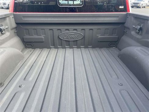 Certified 2019 Ford F150 Lariat w/ Equipment Group 502A Luxury image 34