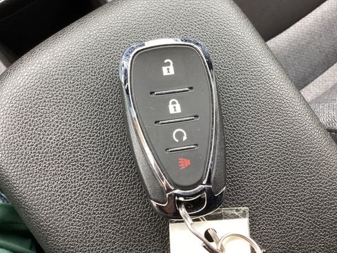 Used 2025 Chevrolet TrailBlazer LT image 31