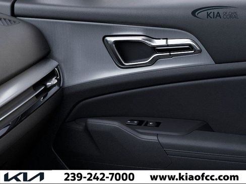 New 2026 Kia Sportage EX w/ EX Panorama Roof Package image 25