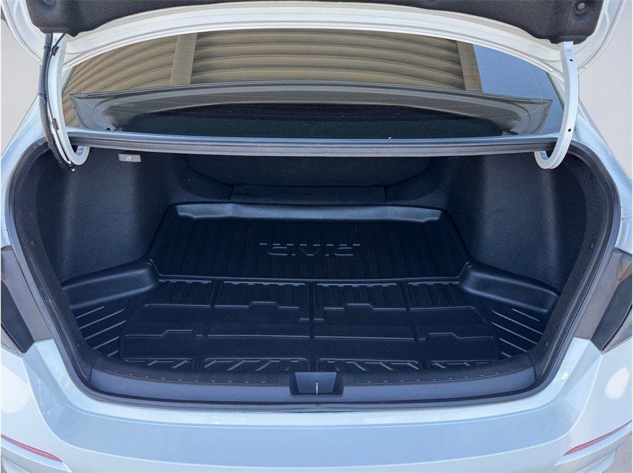 Used 2022 Honda Civic Sport image 25