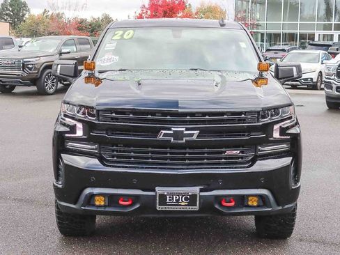 Used 2020 Chevrolet Silverado 1500 LT Trail Boss w/ Midnight Edition image 6