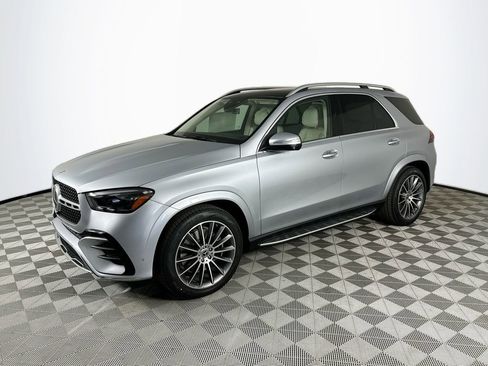 New 2026 Mercedes-Benz GLE 450 4MATIC image 3