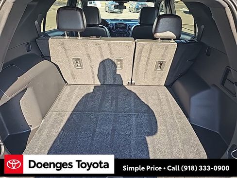 Used 2024 Chevrolet Equinox RS image 17