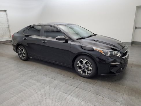 Used 2019 Kia Forte LXS image 11