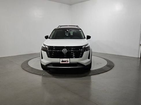 New 2026 Nissan Pathfinder Platinum AWD/4WD image 8