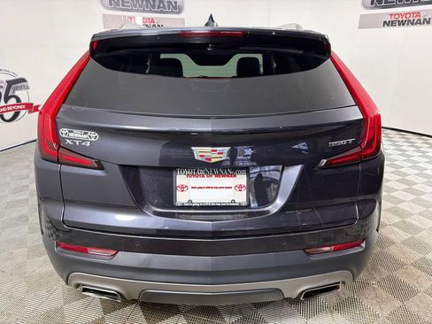 Used 2023 Cadillac XT4 Premium Luxury FWD image 4