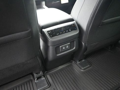 New 2026 Nissan Pathfinder SV AWD/4WD image 13