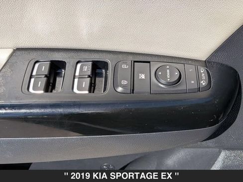 Used 2019 Kia Sportage EX w/ EX Sport Appearance Package AWD/4WD image 13