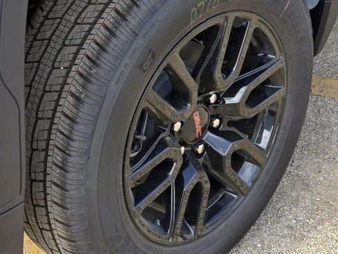 New 2026 GMC Sierra 1500 Pro w/ Graphite Edition image 6