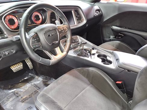Used 2016 Dodge Challenger SRT Hellcat image 24