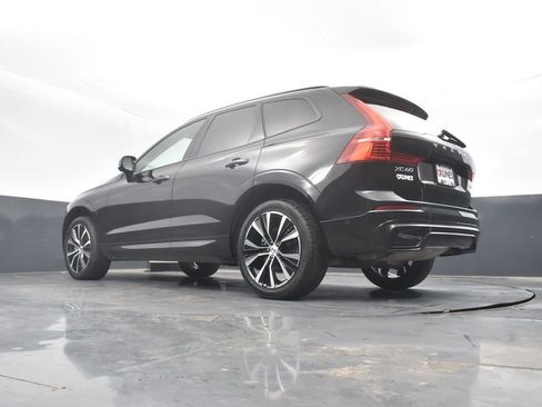 Used 2024 Volvo XC60 B5 Plus image 55
