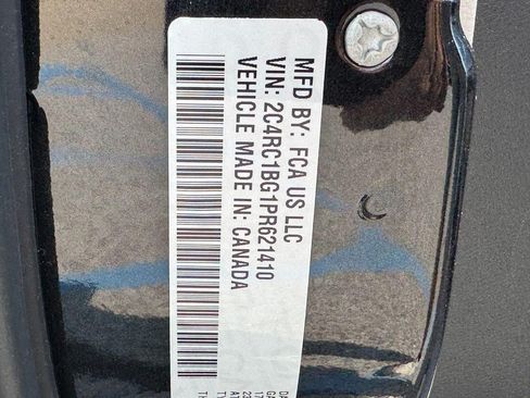 Used 2023 Chrysler Pacifica Touring-L FWD image 29