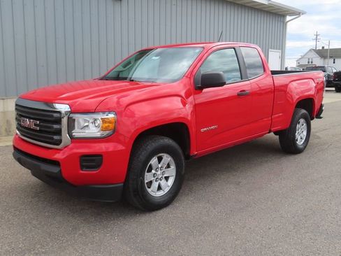 Used 2020 GMC Canyon 4x4 Extended Cab w/ Convenience Package image 5