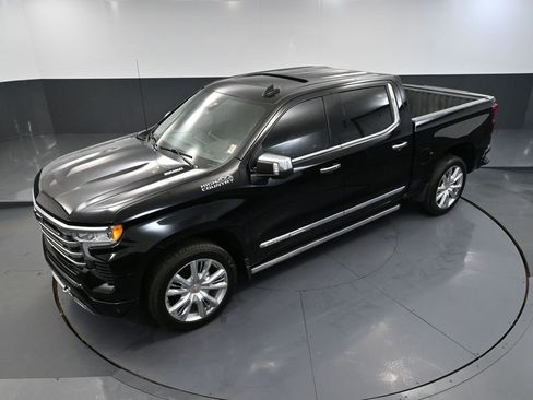 Used 2023 Chevrolet Silverado 1500 High Country w/ High Country Premium Package AWD/4WD image 66