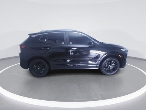 Used 2024 Buick Encore GX Sport Touring w/ Comfort Package AWD/4WD image 4