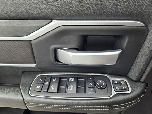 Used 2024 RAM 2500 Big Horn image 21