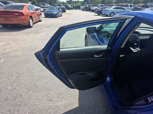 Used 2019 Honda Civic LX image 8