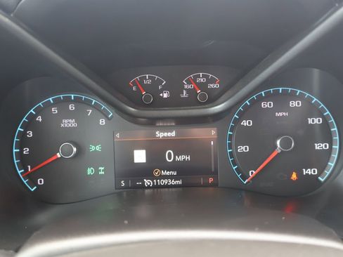 Used 2022 Chevrolet Colorado LT w/ LT Convenience Package image 2