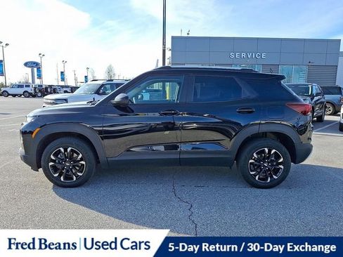Used 2022 Chevrolet TrailBlazer LT w/ Convenience Package image 6