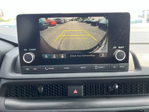 Used 2025 Honda CR-V EX image 25