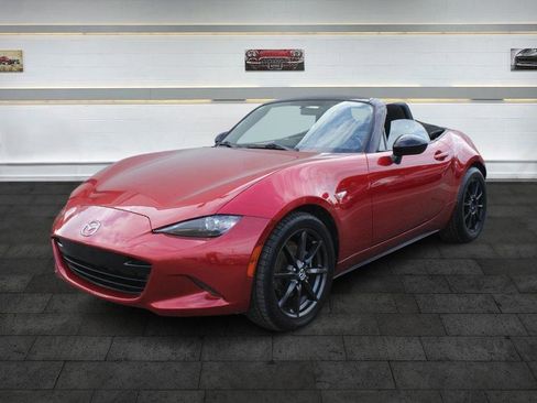 Used 2016 MAZDA MX-5 Miata Club image 13