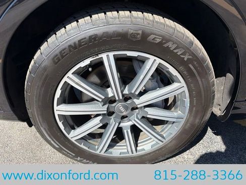 Used 2017 Audi Q7 3.0T Prestige AWD/4WD image 31