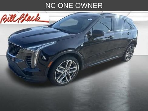 Used 2019 Cadillac XT4 Sport w/ Driver Awareness Package FWD image 2