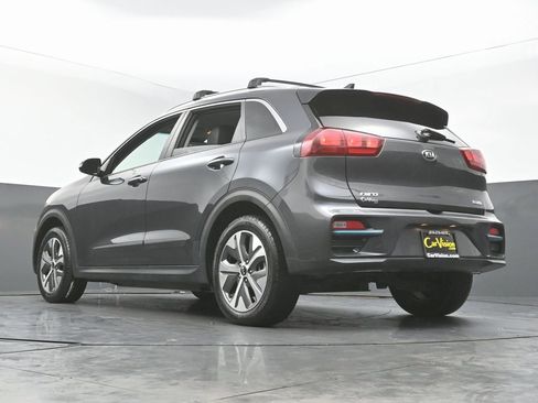 Used 2020 Kia Niro EX image 48