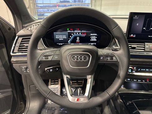 Used 2025 Audi SQ5 Prestige image 33