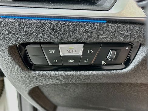 Used 2024 BMW i4 xDrive40i AWD/4WD image 17