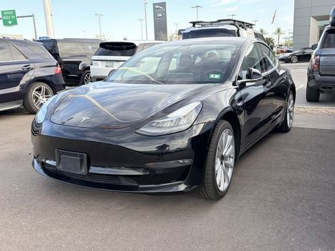 Used 2018 Tesla Model 3 Long Range RWD image 1