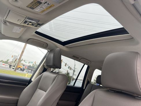 Used 2023 Lexus GX 460 Premium image 24