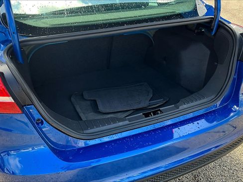 Used 2018 Ford Focus SE image 19