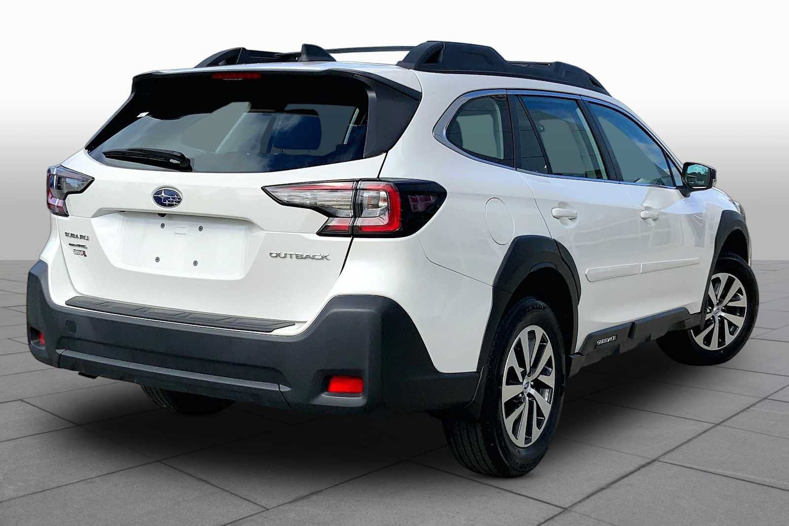 Certified 2024 Subaru Outback AWD/4WD image 12