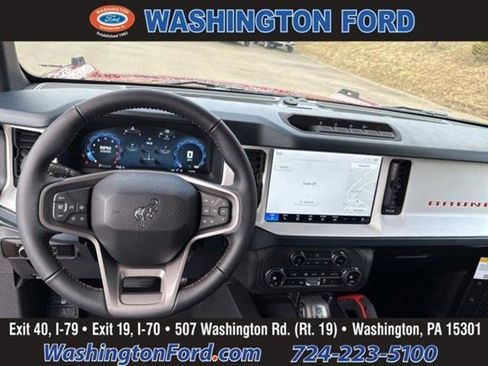 Used 2025 Ford Bronco Heritage Edition image 13