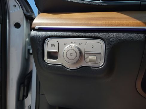 Certified 2024 Mercedes-Benz GLE 350 4MATIC image 17