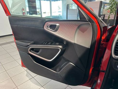 Used 2024 Kia Soul LX w/ Option Group 015 image 23