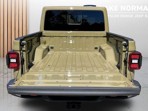 New 2026 Jeep Gladiator Mojave AWD/4WD image 24