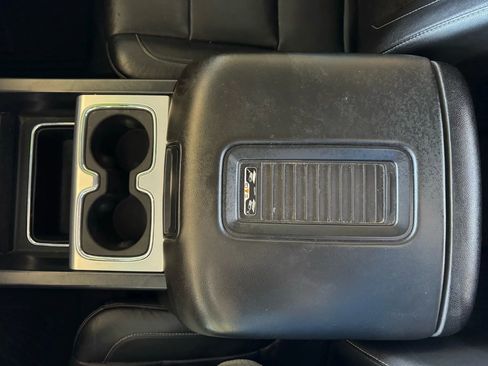 Used 2018 GMC Sierra 3500 SLT w/ Duramax Plus Package image 16