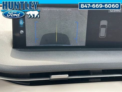 Used 2023 Genesis GV70 2.5T w/ Select Package AWD/4WD image 26