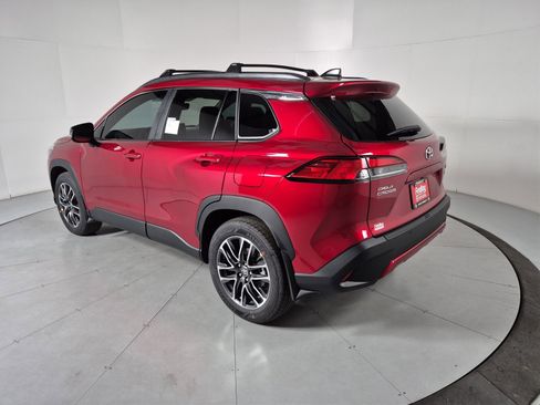 New 2026 Toyota Corolla Cross XLE image 3