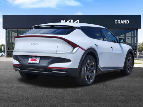 New 2026 Kia EV6 Light AWD/4WD image 5