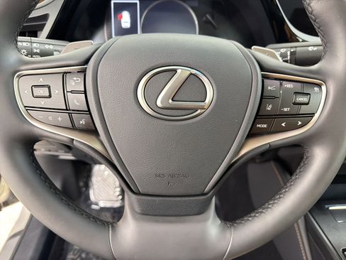 Certified 2025 Lexus ES 350 w/ Premium Package FWD image 18